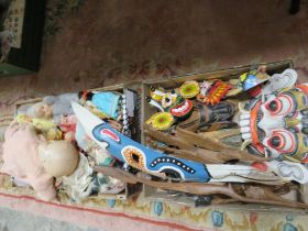 A TRAY OF TREEN TO INCLUDE MASKS TOGETHER WITH A TRAY OF ASSORTED DOLLS