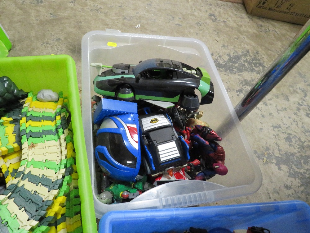 A LARGE QUANTITY OF TOYS OVER SEVERAL BOXES TO INCLUDE LEGO, BATMAN ETC - Image 5 of 7