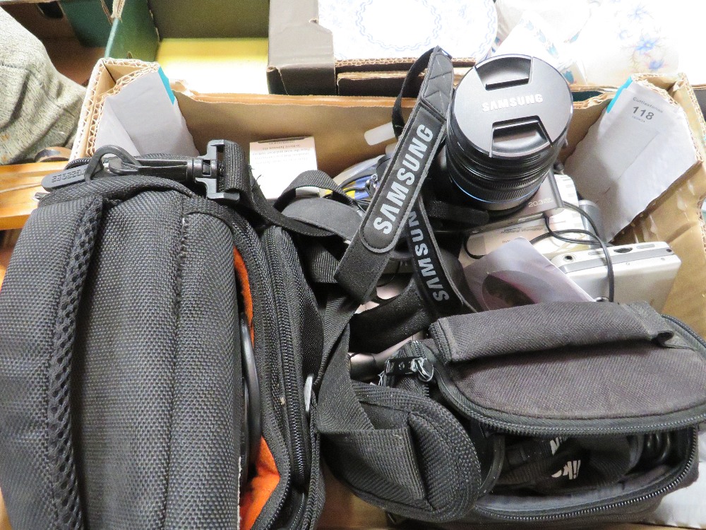 A TRAY OF CAMERAS AND ACCESSORIES TO INCLUDE A SAMSUNG DIGITAL EXAMPLE