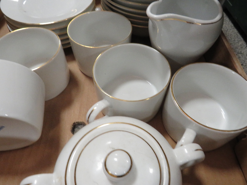 TWO TRAYS OF HARMONY TEA / DINNER WARE - Image 3 of 6