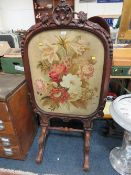 AN ANTIQUE LARGE MAHOGANY FRAMED FIRESCREEN WITH A FLORAL TAPESTRY SCREEN H-141 CM
