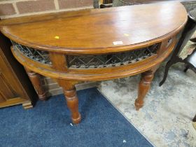 A COLONIAL STYLE HALF MOON TABLE TOGETHER WITH A GILT MIRROR