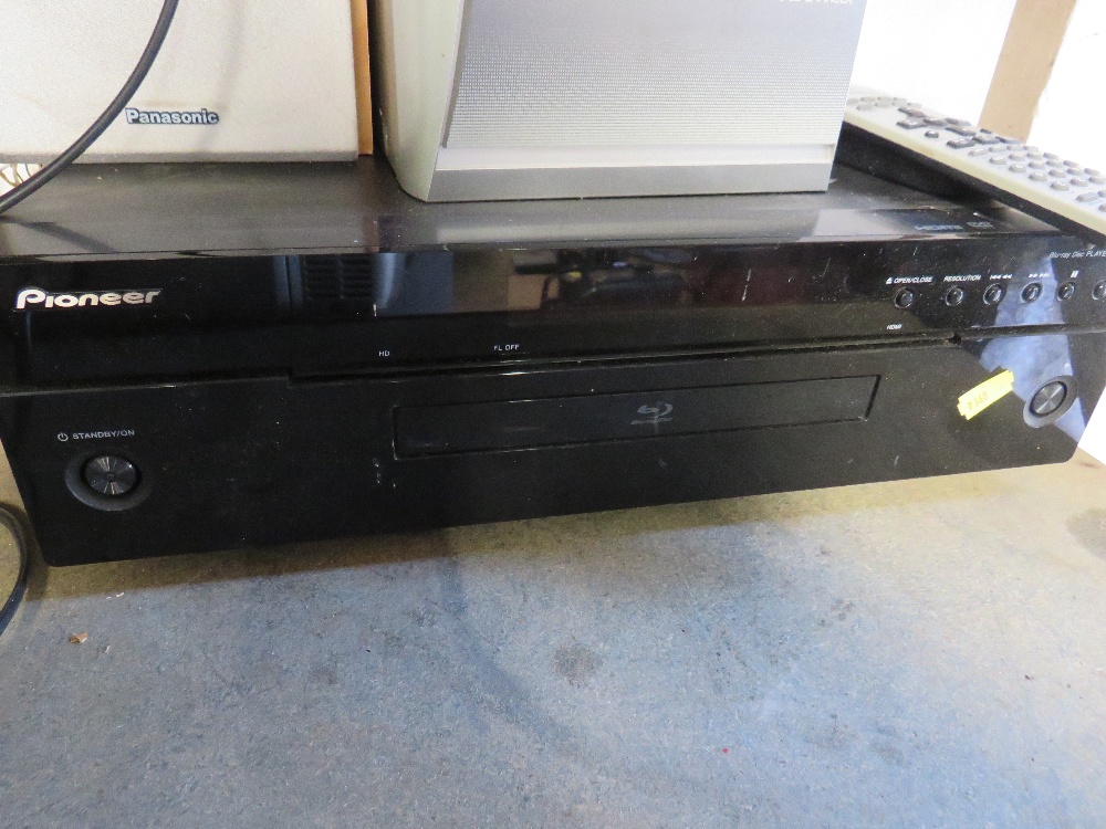 A PIONEER BLUE RAY PLAYER AND A PANASONIC STEREO ETC - Image 2 of 5