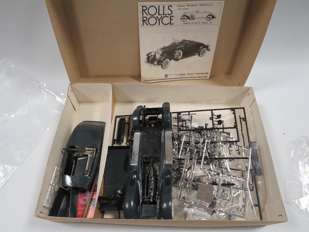 A PRINZTRONIC VIDEOSPORT 600 ELECTRONIC T.V GAME TOGETHER WITH A BANDAI ROLLS ROYCE MODEL KIT - Bild 5 aus 5