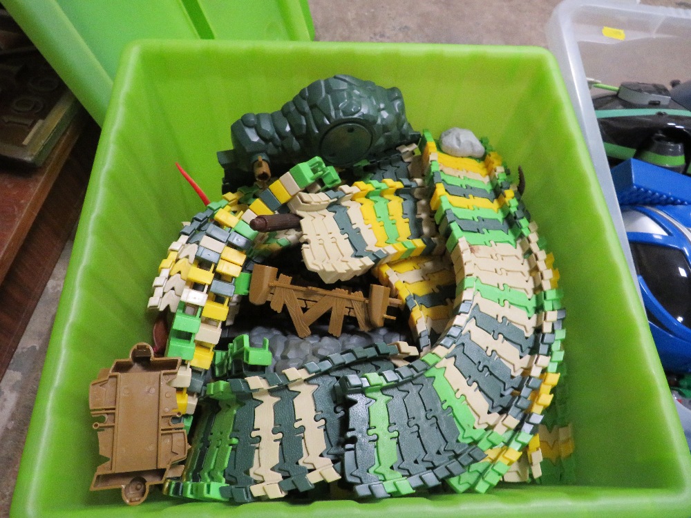 A LARGE QUANTITY OF TOYS OVER SEVERAL BOXES TO INCLUDE LEGO, BATMAN ETC - Image 4 of 7