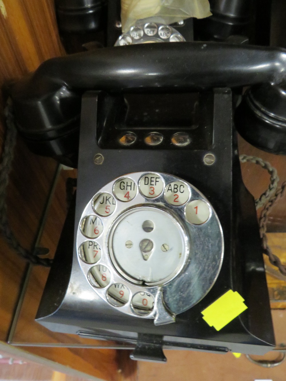 FOUR ASSORTED VINTAGE TELEPHONES TOGETHER WITH A PACKET OF DIALS - Image 3 of 5