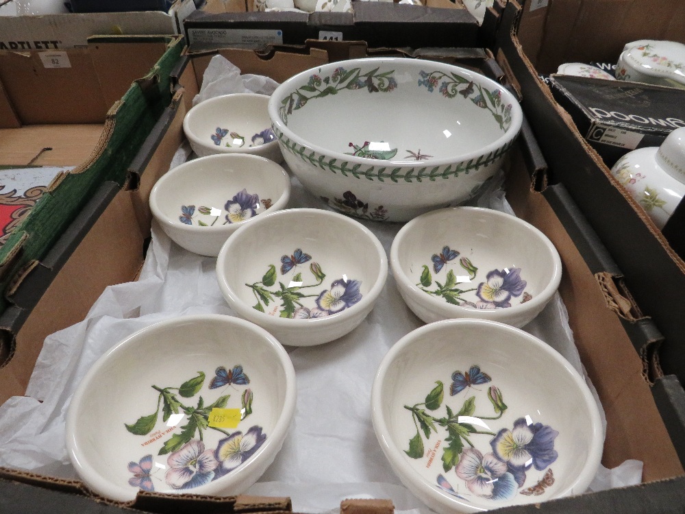 A BOX OF 6 PORTMEIRION BOWLS TOGETHER WITH A LARGE BOWL