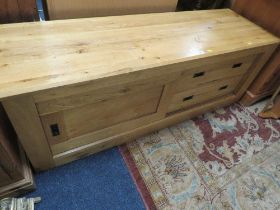 A HEAVY OAK MEDIA CABINET A/F