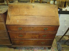 A LARGE GEORGIAN OAK COUNTRYMADE BUREAU W-101 CM