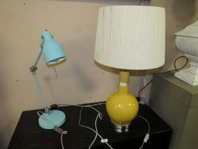 A MODERN GLOBULAR TABLE LAMP AND SHADE PLUS AN ANGLEPOISE LAMP (2)