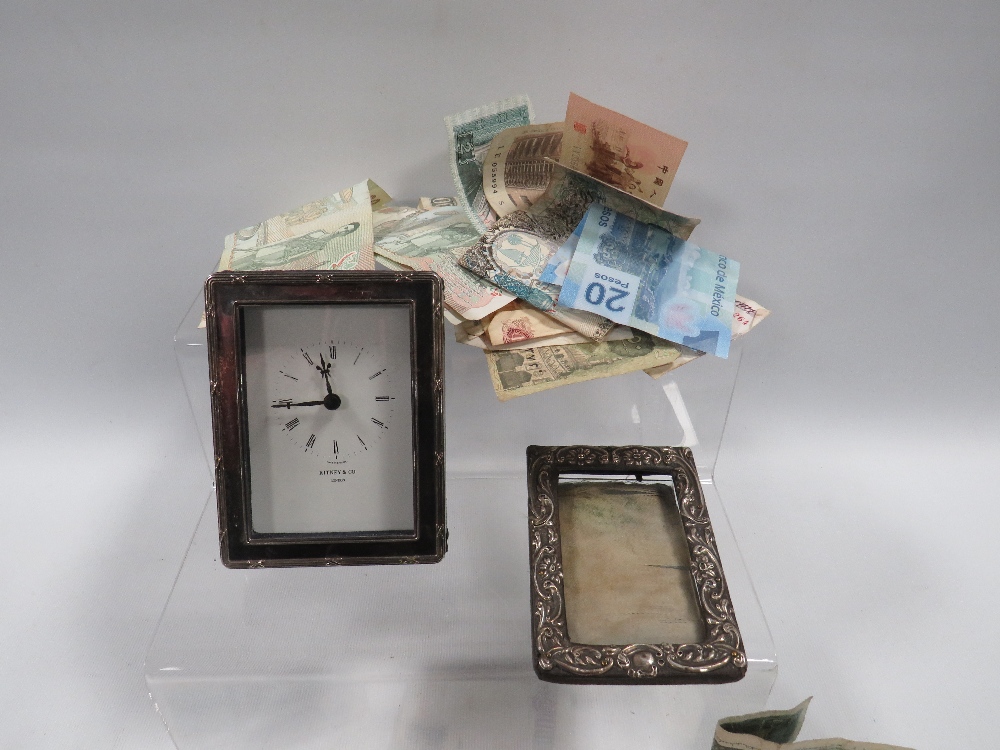 A SMALL HALLMARKED SILVER PHOTO FRAME TOGETHER WITH WHITE METAL FRAMED DESK CLOCK AND A COLLECTION - Image 4 of 4