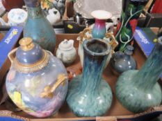 A TRAY OF ASSORTED VASES TO INCLUDE A MOORCROFT STYLE EXAMPLE ETC A/F
