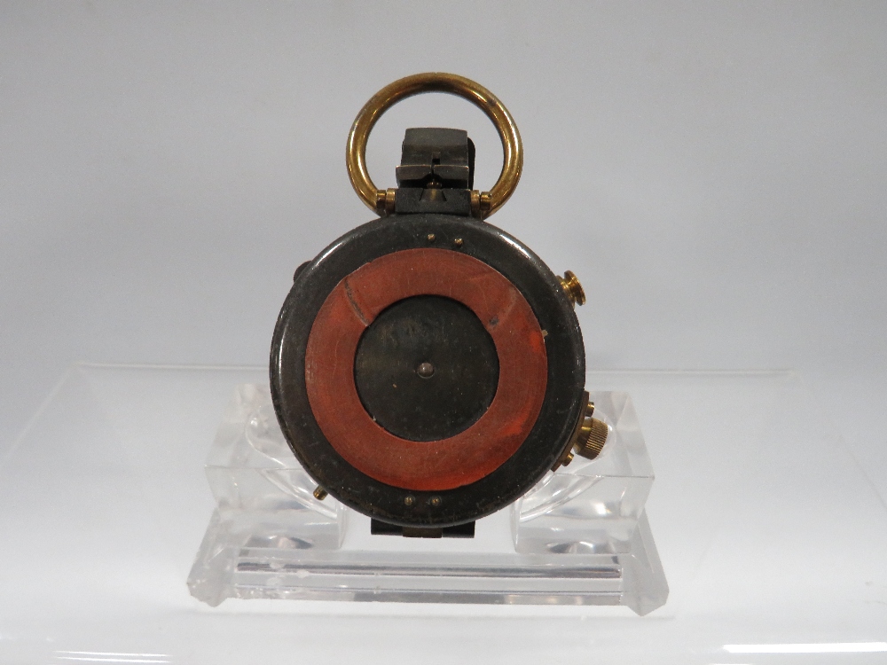 AN ANTIQUE MILITARY COMPASS - Image 4 of 4