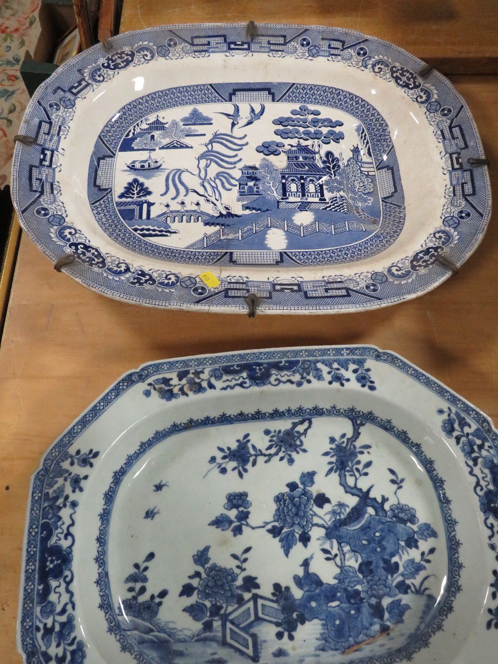 FOUR ASSORTED ANTIQUE MEAT PLATTERS TO INCLUDE BLUE/WHITE EXAMPLES - Image 2 of 2