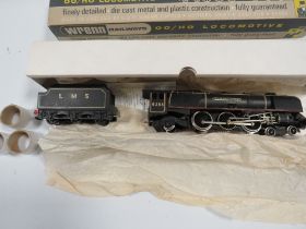 A BOXED WREN LOCOMOTIVE AND TENDER 'CITY OF STOKE ON TRENT'