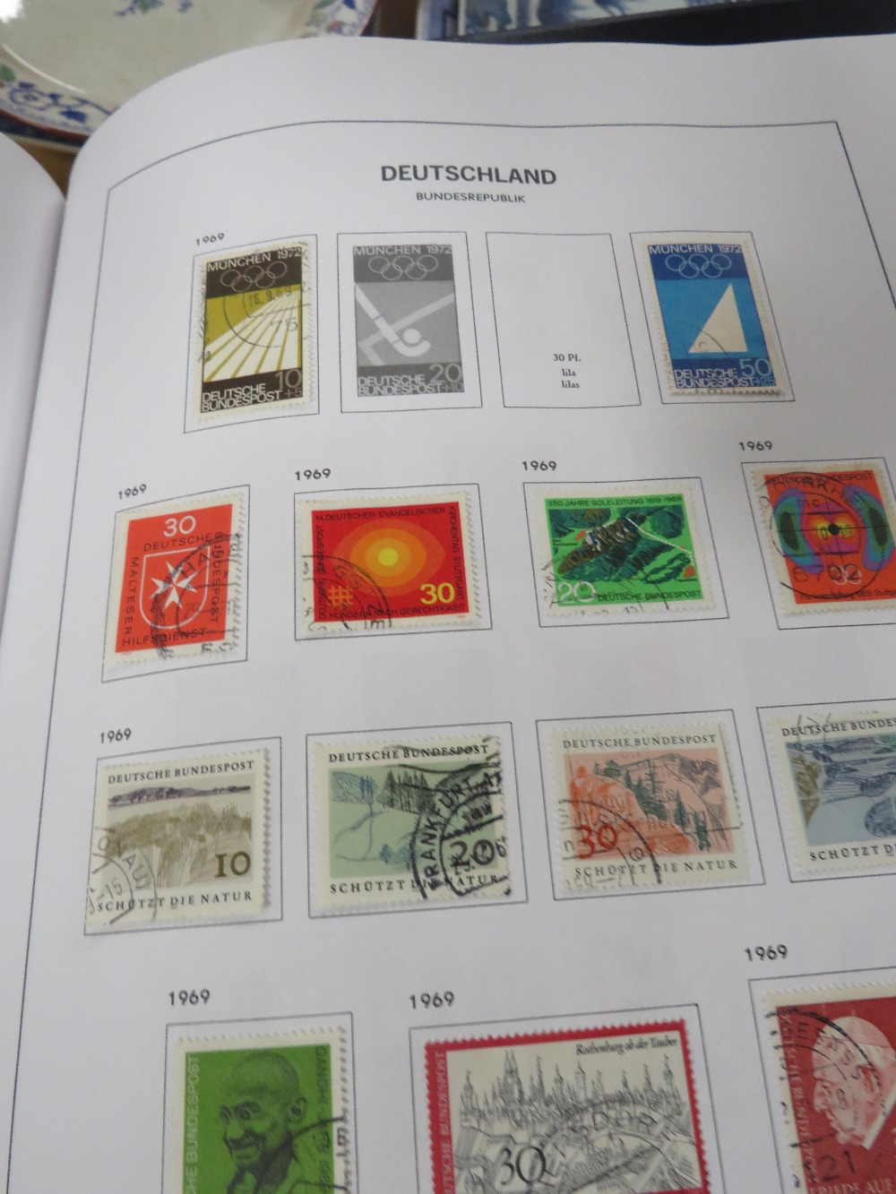 TWO TRAYS OF STAMP COLLECTIONS , ALL PERIODS TO INCLUDE GERMAN EXAMPLES - Image 5 of 7