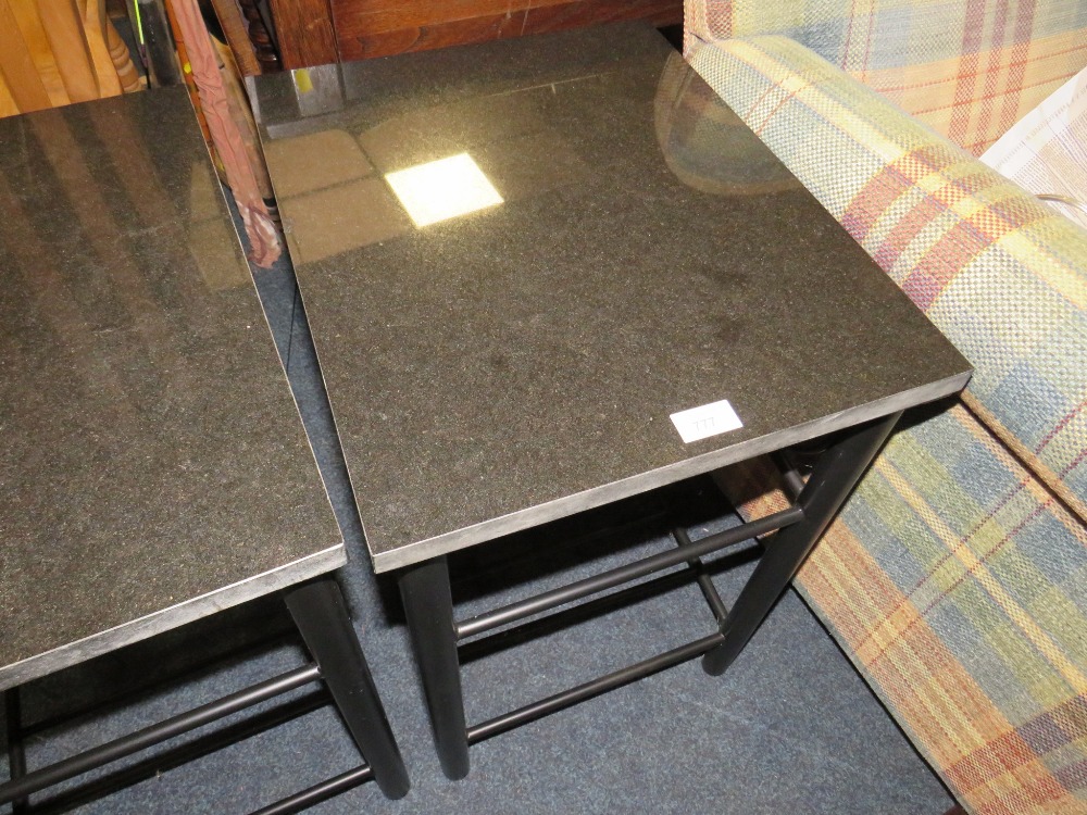 A PAIR OF MODERN MARBLE TOPPED LAMP TABLES - Image 3 of 3