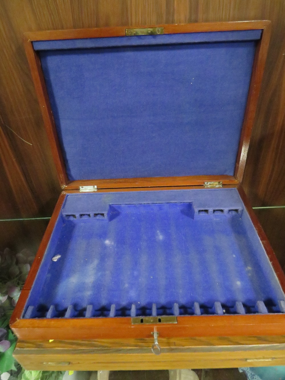 TWO CASED CUTLERY BOXES - Image 2 of 4