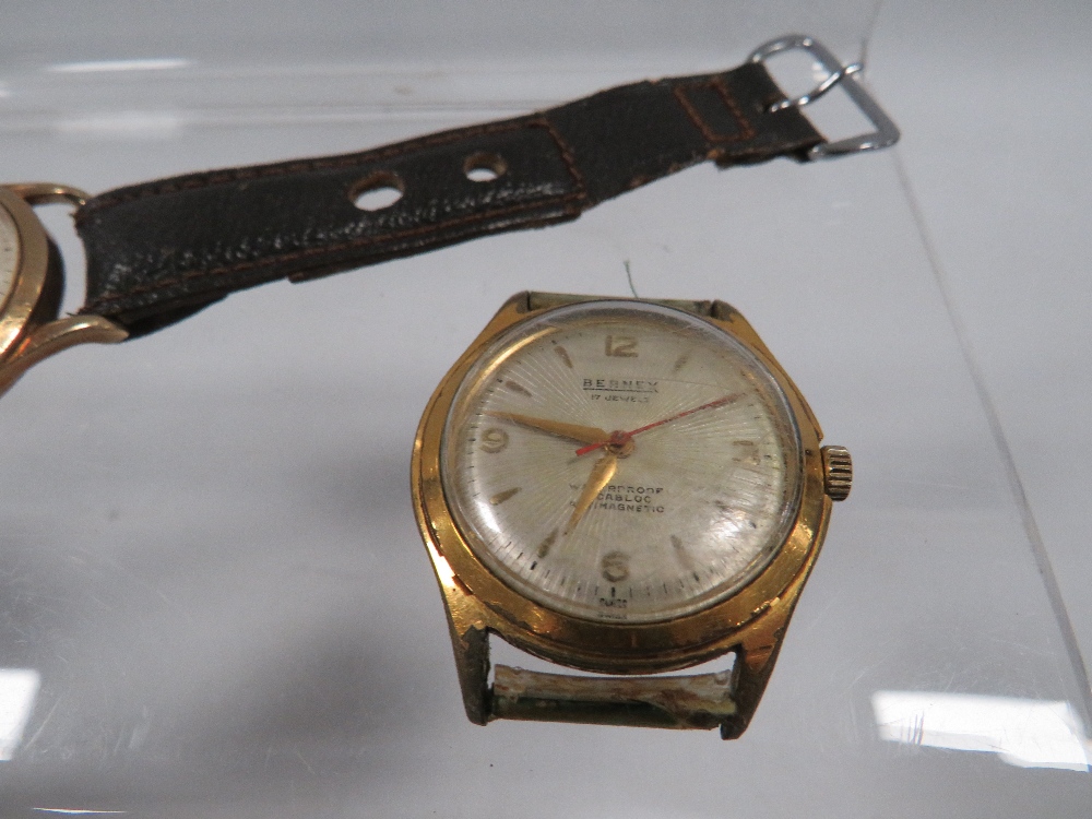 A RECORD 9CT WRIST WATCH TOGETHER TWO OTHERS A/F - Image 3 of 4