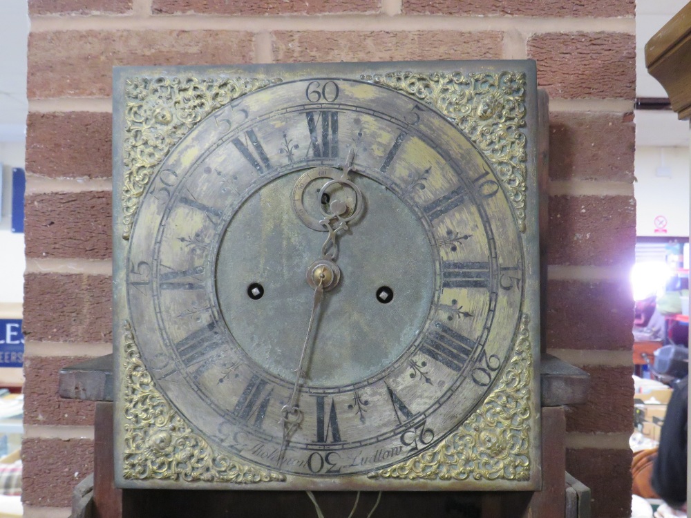AN ANTIQUE OAK BRASS FACED LONGCASE CLOCK BY THOMAS VERNON OF LUDLOW - WITH EIGHT DAY MOVEMENT - - Image 6 of 9