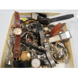 A TRAY OF ASSORTED WRIST WATCHES TO INCLUDE A VINTAGE INGERSOLL PILOTS STYLE WATCH