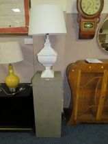 A MODERN GREY PEDESTAL AND A WHITE TABLE LAMP & SHADE (2)