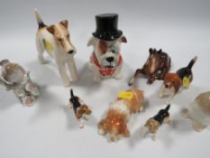 A COLLECTION OF ASSORTED FIGURES TO INCLUDE A MANOR COLLECTABLE'S FIGURE OF AN ENGLISH BULLDOG,