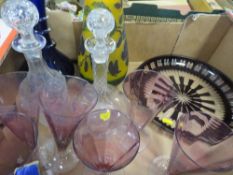 A TRAY OF ASSORTED GLASSWARE TO INCLUDE DECANTERS ETC