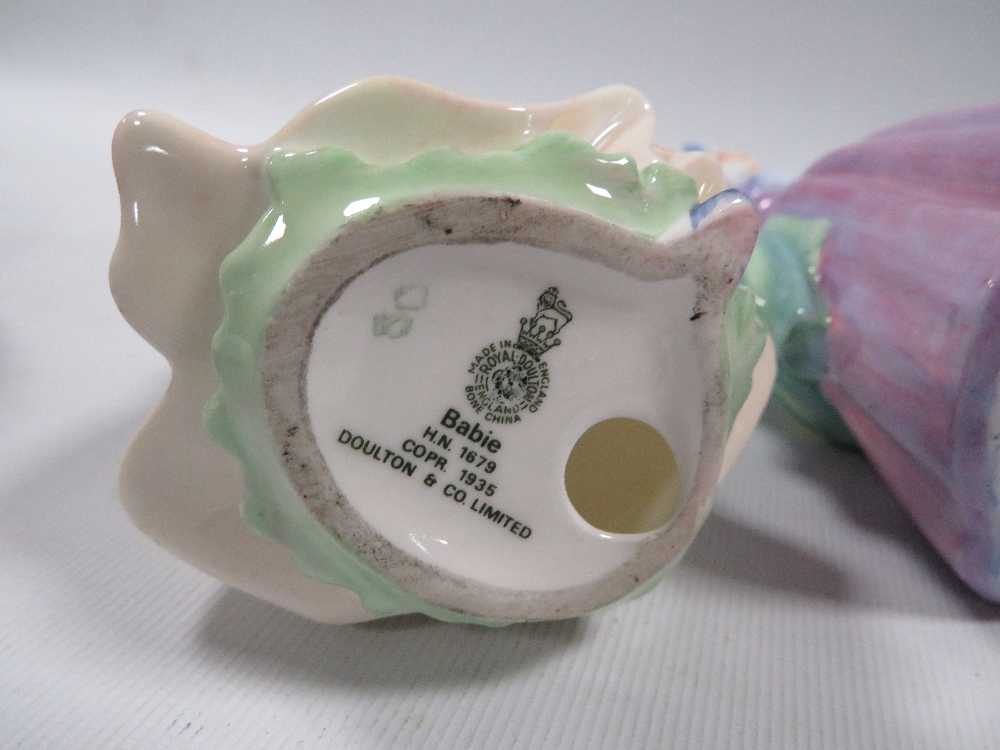 FOUR SMALL ROYAL DOULTON FIGURINES TO INCLUDE "BABIE" - Image 4 of 7