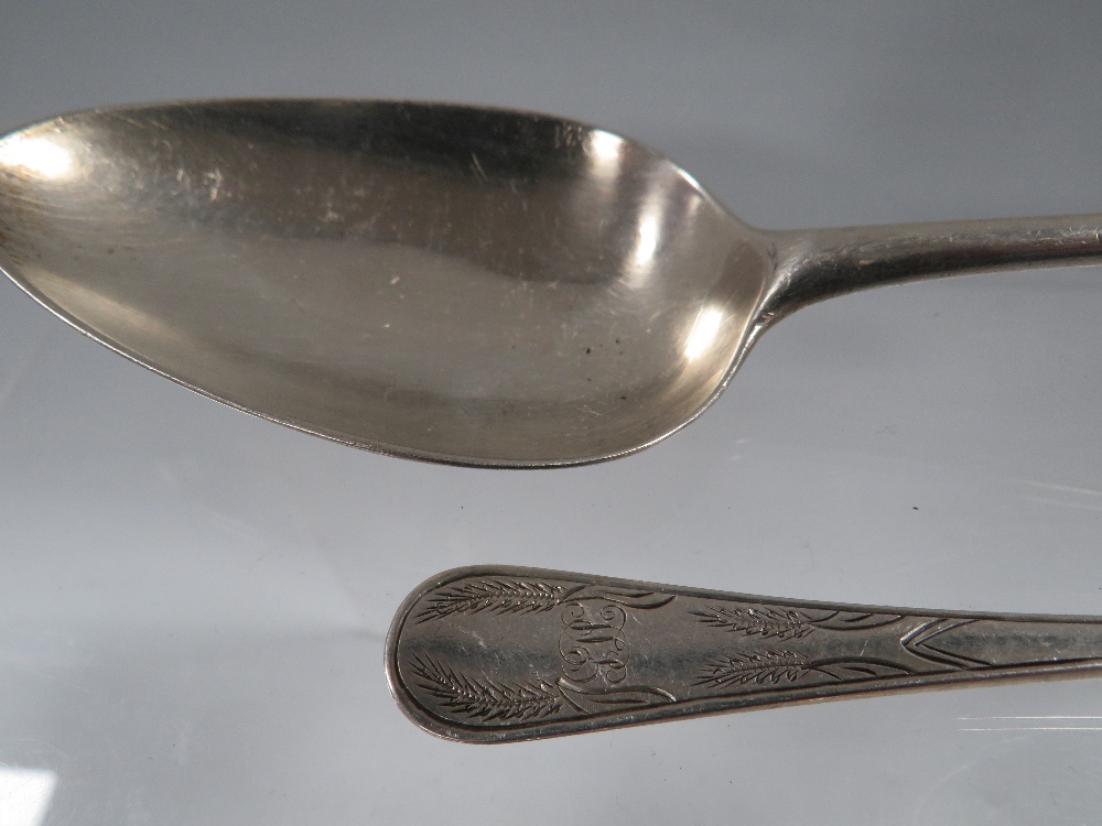 A COLLECTION OF HALLMARKED SILVER FLATWARE VARIOUS DATES AND MAKERS TO INCLUDE EXETER , ASSAY - Image 3 of 4