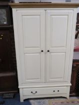 A MODERN CREAM AND OAK DOUBLE WARDROBE WITH DRAWER