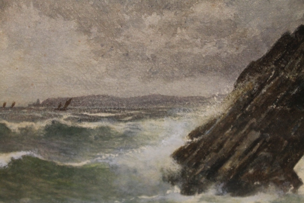 A COLLECTION OF FIVE ASSORTED PICTURES TO INCLUDE A STORMY COASTAL WATERCOLOUR (5) - Image 3 of 4