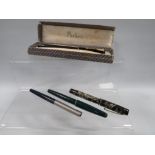 FOUR PARKER FOUNTAIN PENS TO INC ONE BOXED AND ONE WITH 14CT GOLD NIB