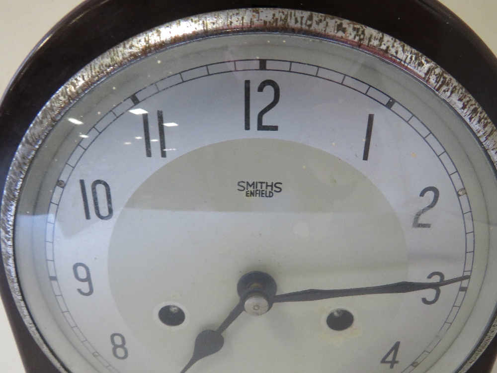 A VINTAGE SMITHS ENFIELD BAKER LIGHT MANTLE CLOCK - Image 2 of 4