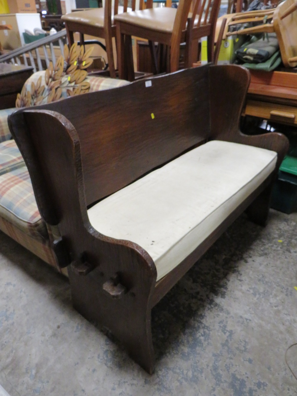 AN UNUSUAL WOODEN BENCH W-130 CM - Image 2 of 3