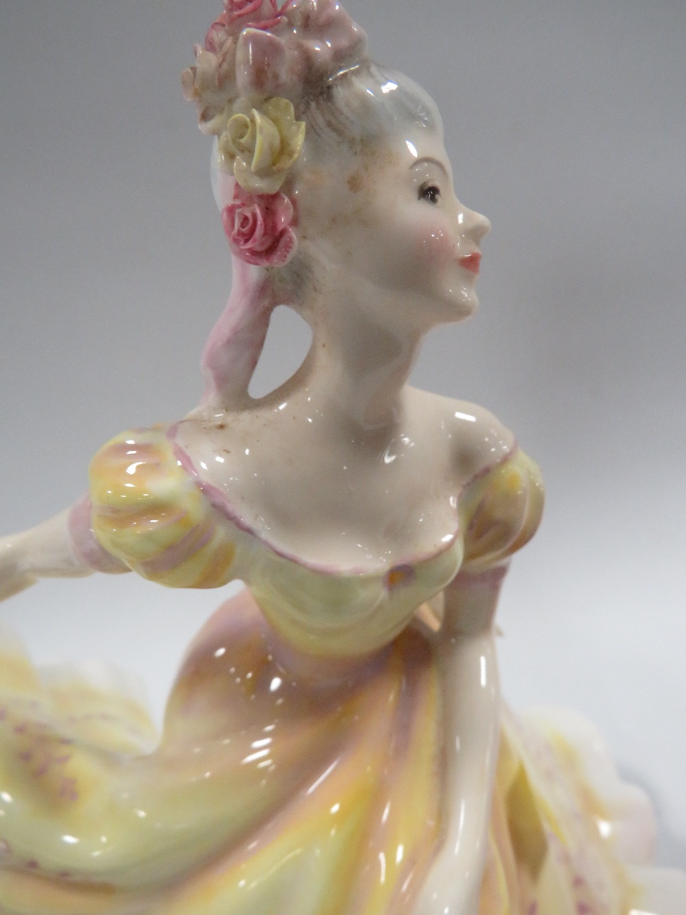 THREE SMALL ROYAL DOULTON FIGURINES TO INCLUDE "LYNETTE' - Image 3 of 6