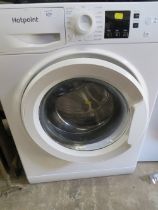 A HOTPOINT WASHER - 7KG