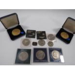 A QUANTITY OF COLLECTORS COINS AND MEDALS