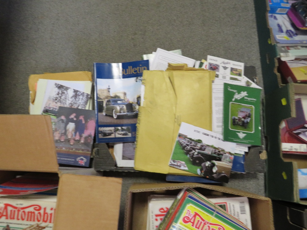 A LARGE QUANTITY OF MOTORING AND AUTOMOBILE RELATED MAGAZINES TO INCLUDE ROLLS ROYCE ENTHUSIASTS - Bild 6 aus 8