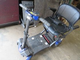 A SMALL LIGHTWEIGHT MOBILITY SCOOTER