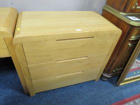 A MODERN OAK VENEER THREE DRAWER CHEST 76 X 86 CM