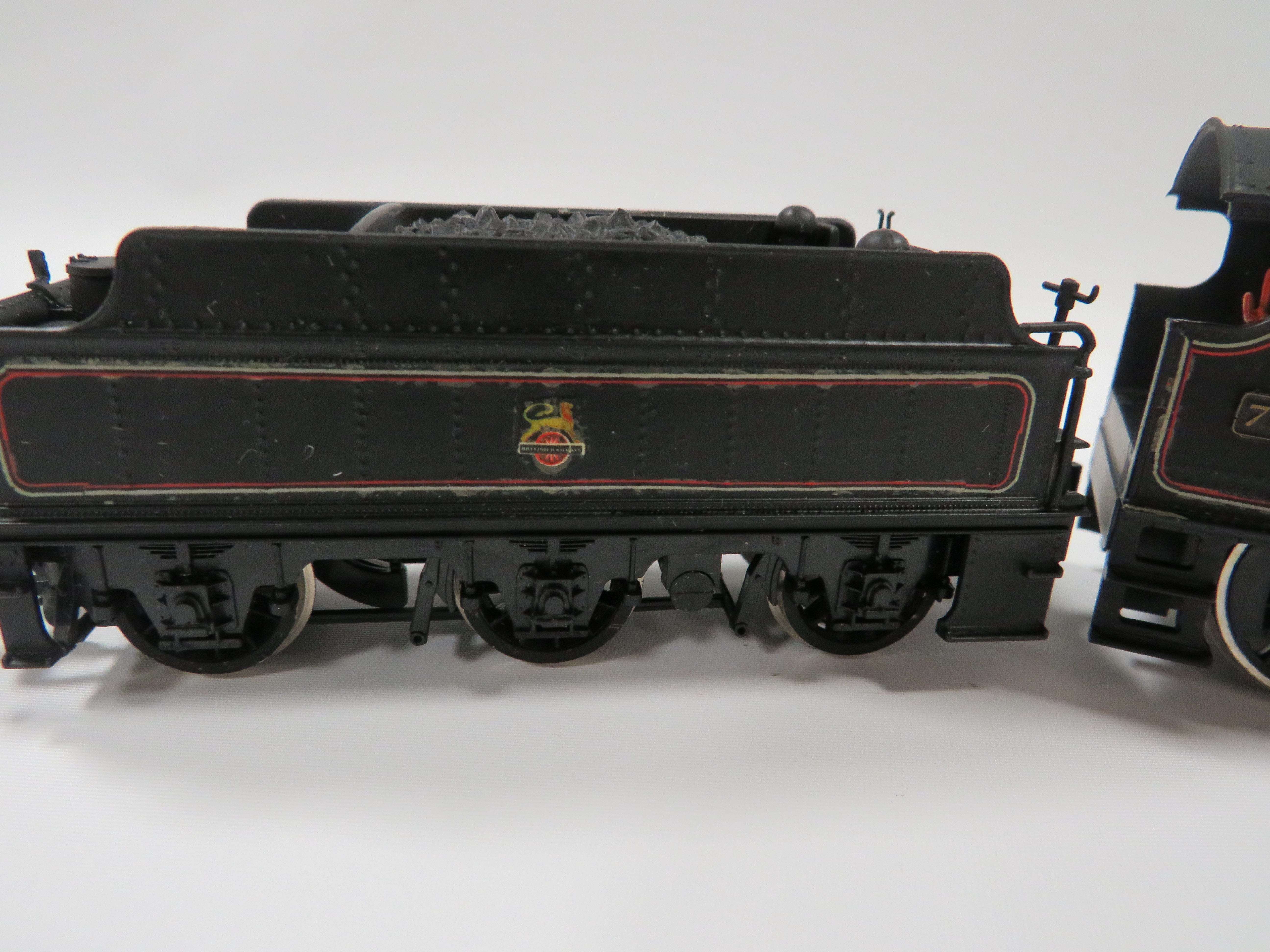 BOXED MAINLINE STEAM LOCOMOTIVE AND TENDER, BRITISH RAIL 7313 2-6-0- - Image 3 of 5