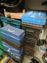 A LARGE QUANTITY OF VINTAGE MECHANICS TOOLS AND TOOL BOXES (TRAY NOT INCLUDED)