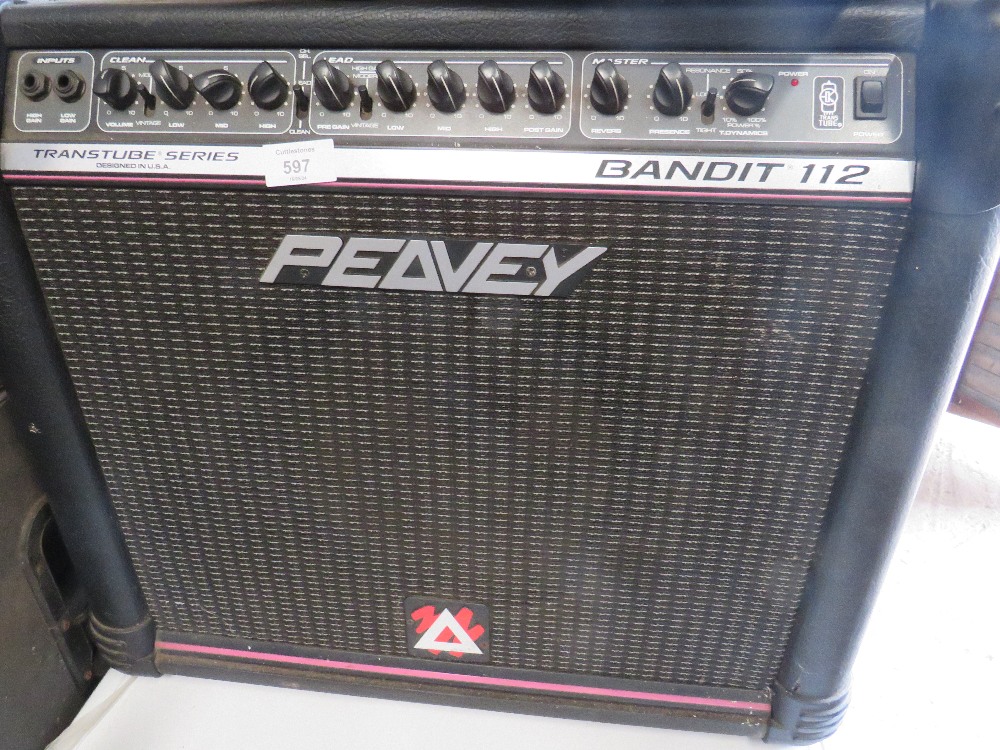 A PEAVEY BANDIT 112 AMP / SPEAKER