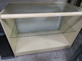 A RETAIL GLASS AND WOODEN SHOP DISPLAY CABINET