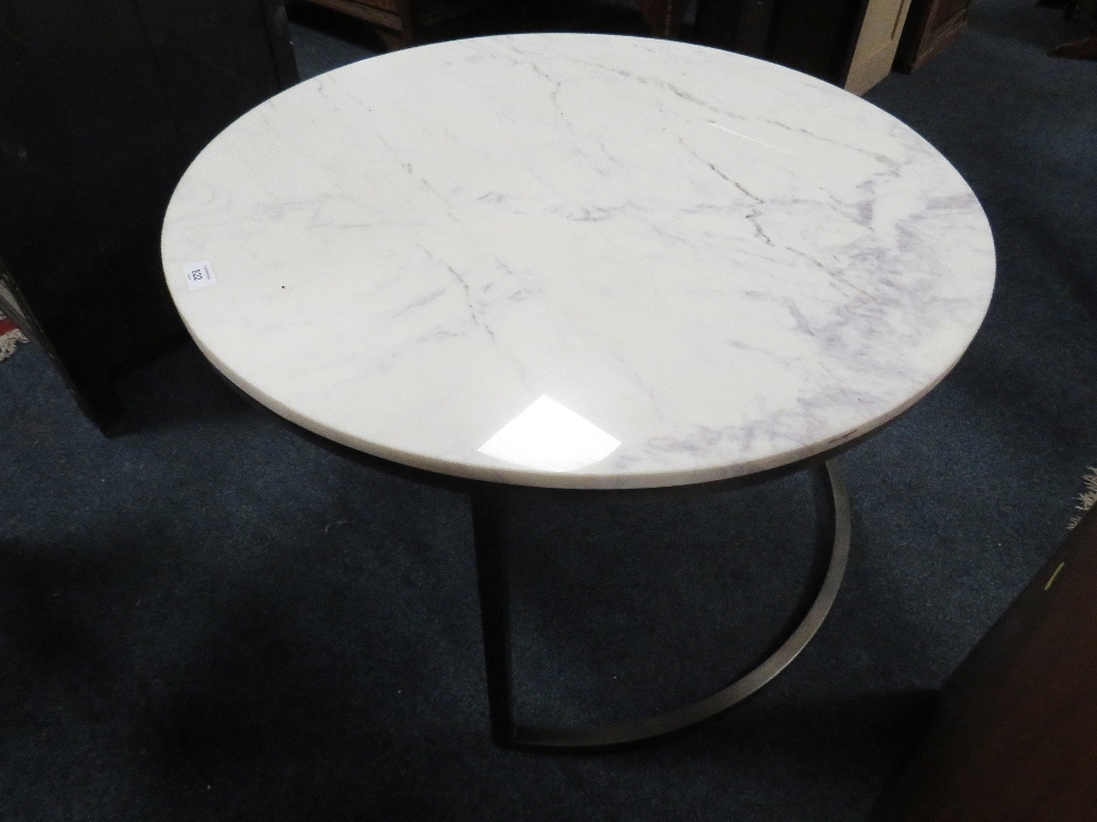 A MODERN MARBLE TOPPED CIRCULAR LAMP TABLE