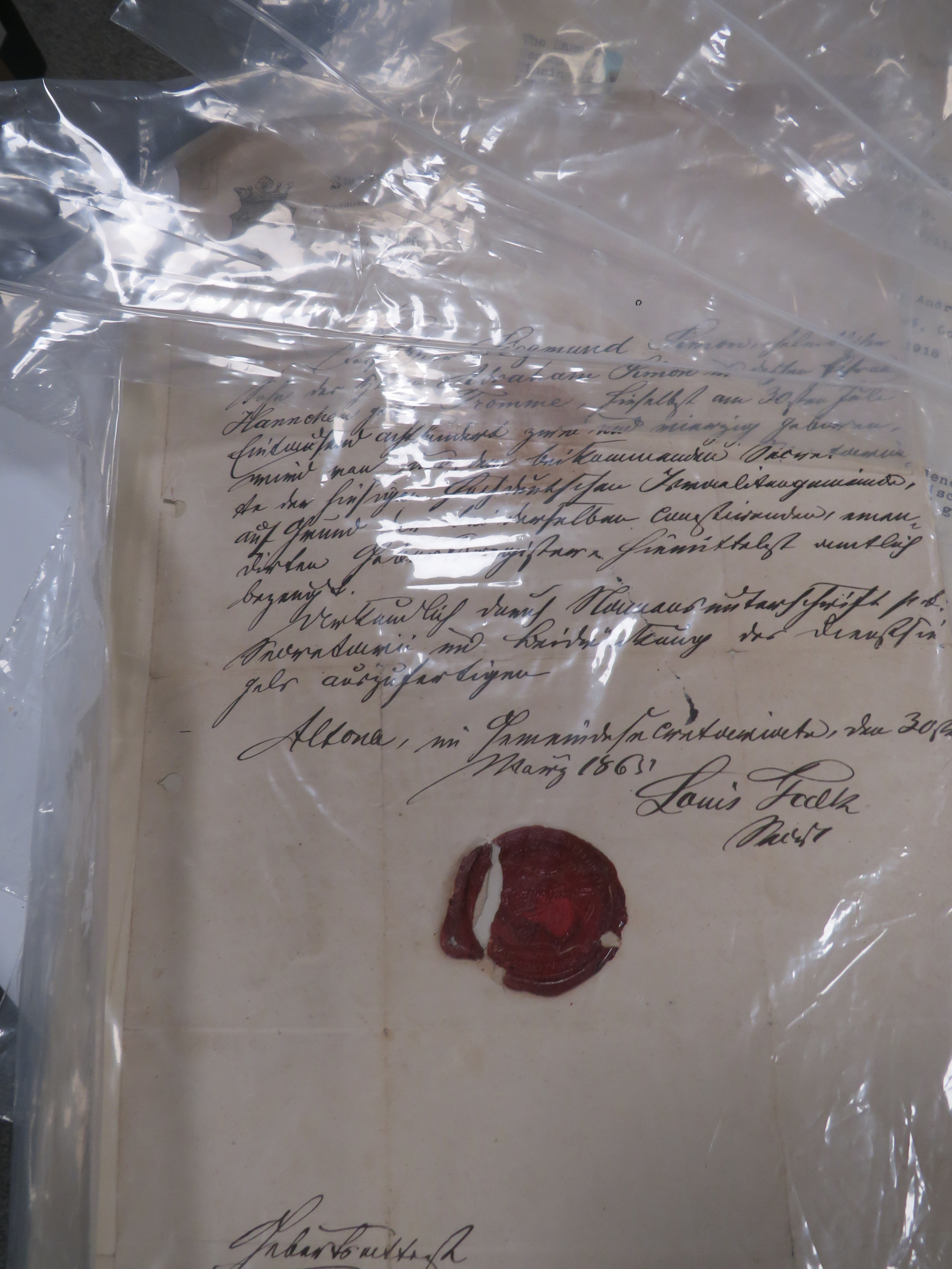 A BOX CONTAINING STAMPS, PAPERWORK AND DOCUMENTS TO INCLUDE GERMAN MILITARY EXAMPLES - Image 5 of 6