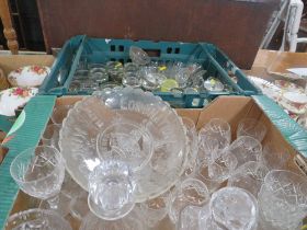 TWO TRAYS OF GLASSWARE TO INCLUDE DECANTERS (TRAY NOT INCLUDED)
