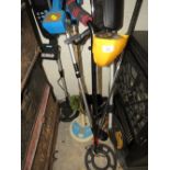 A COLLECTION OF ASSORTED METAL DETECTORS A/F