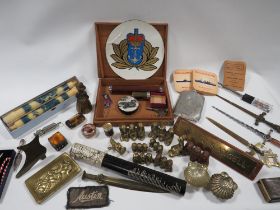 A TRAY OF COLLECTABLE'S TO INCLUDE METALWARE, MASONIC ITEMS ETC